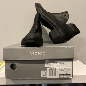 VIONIC Felicity Liv black ankle bootie size 10